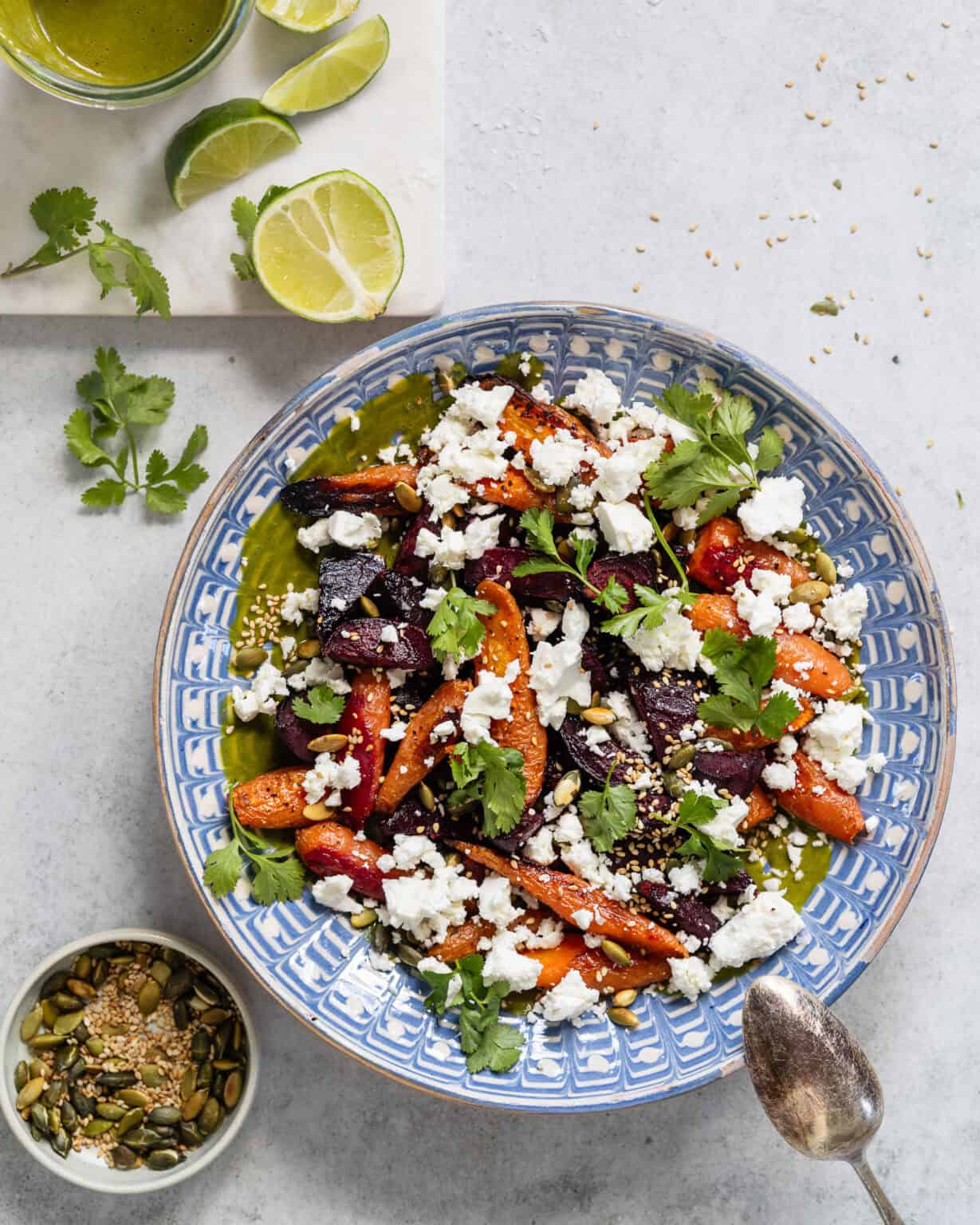 Vegansk Poke Bowl Opskrift på pokebowl med marineret tofu