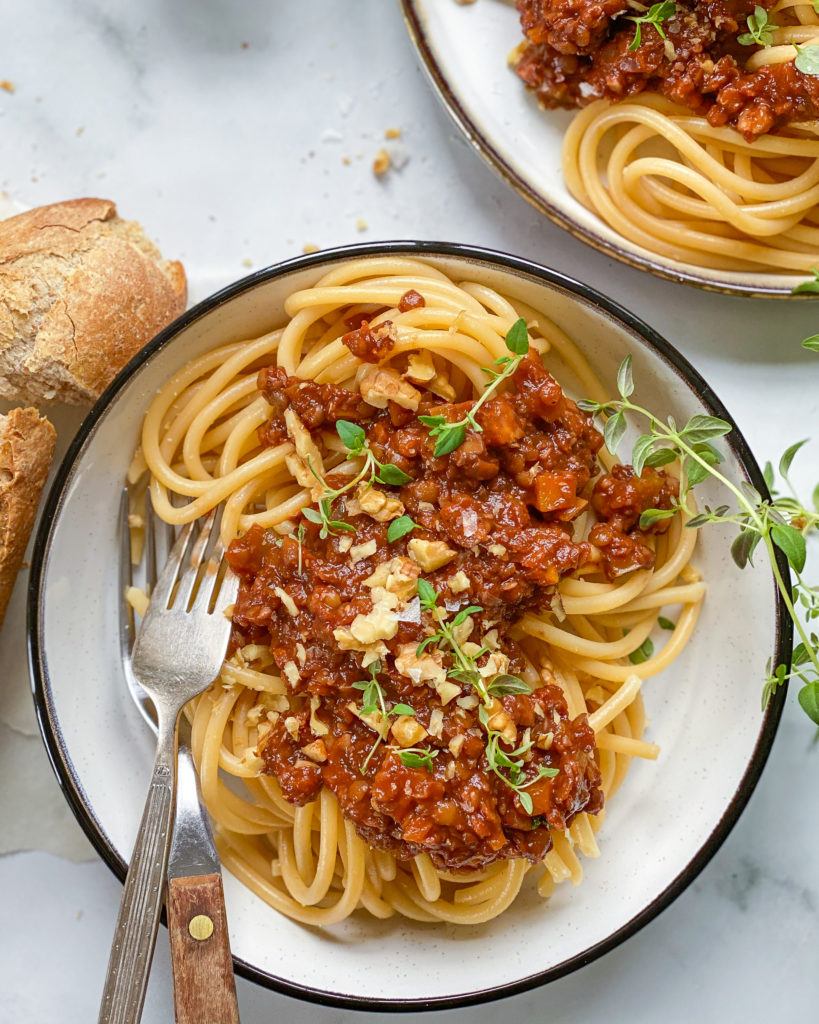 vegansk bolognese med spaghetti