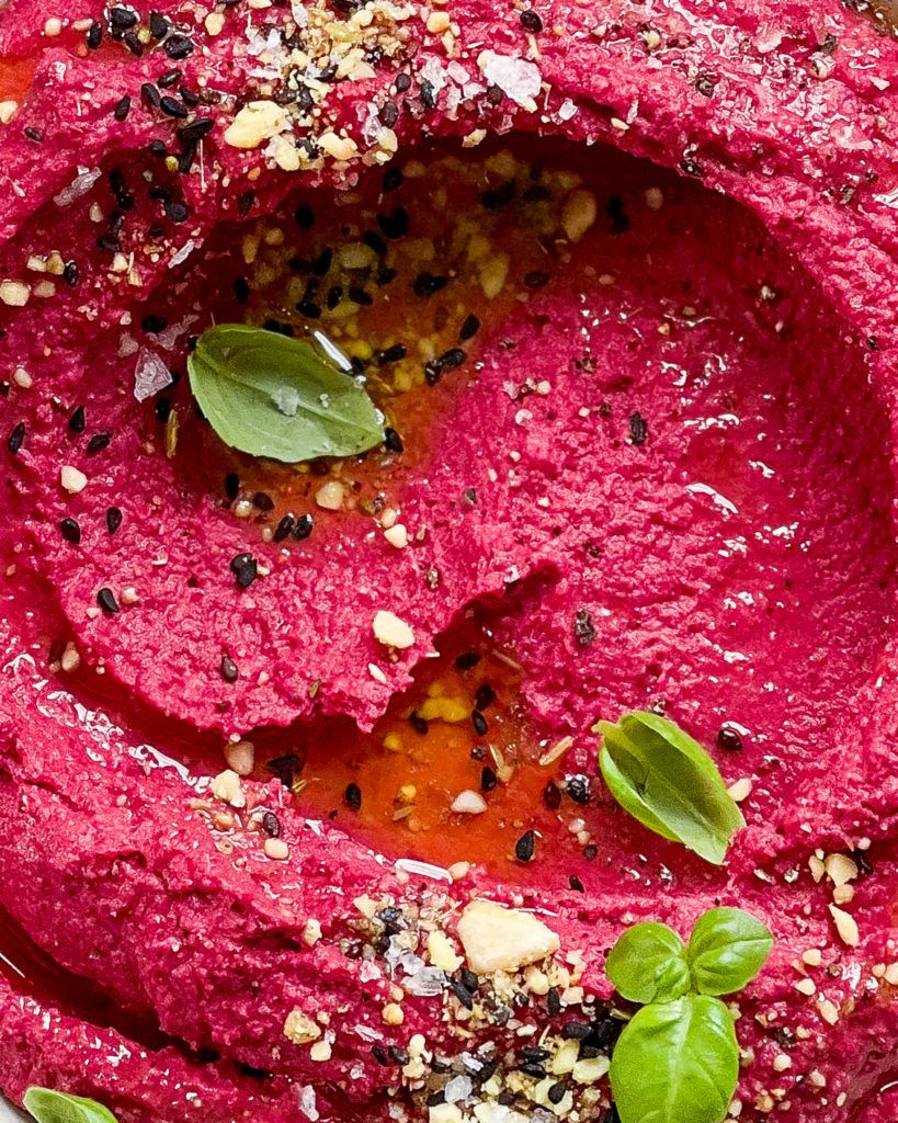 rødbedehummus close up