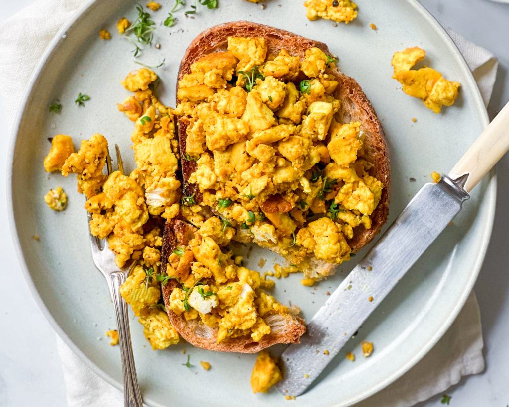 veganske scrambled eggs