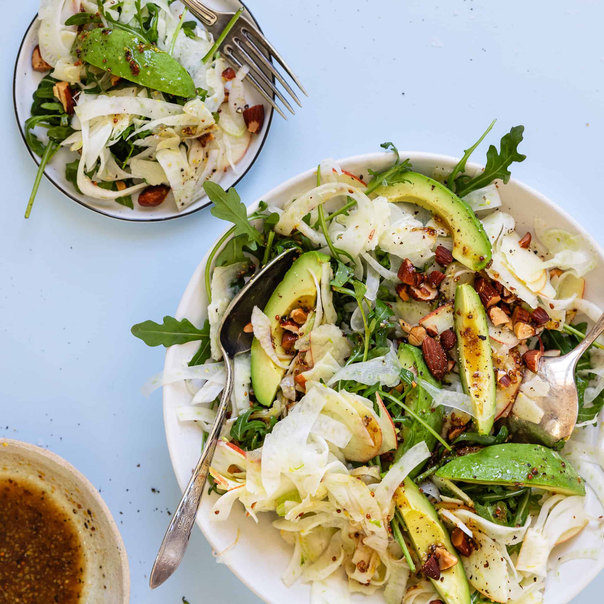 Fennikelsalat med æble og avocado-image