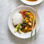 opskrift vegetarisk rød karry med tofu