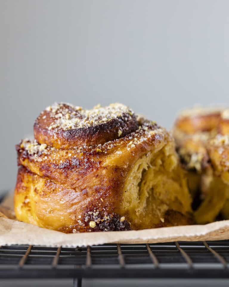 kanelsnegle med græskar og pumpkin pie spice