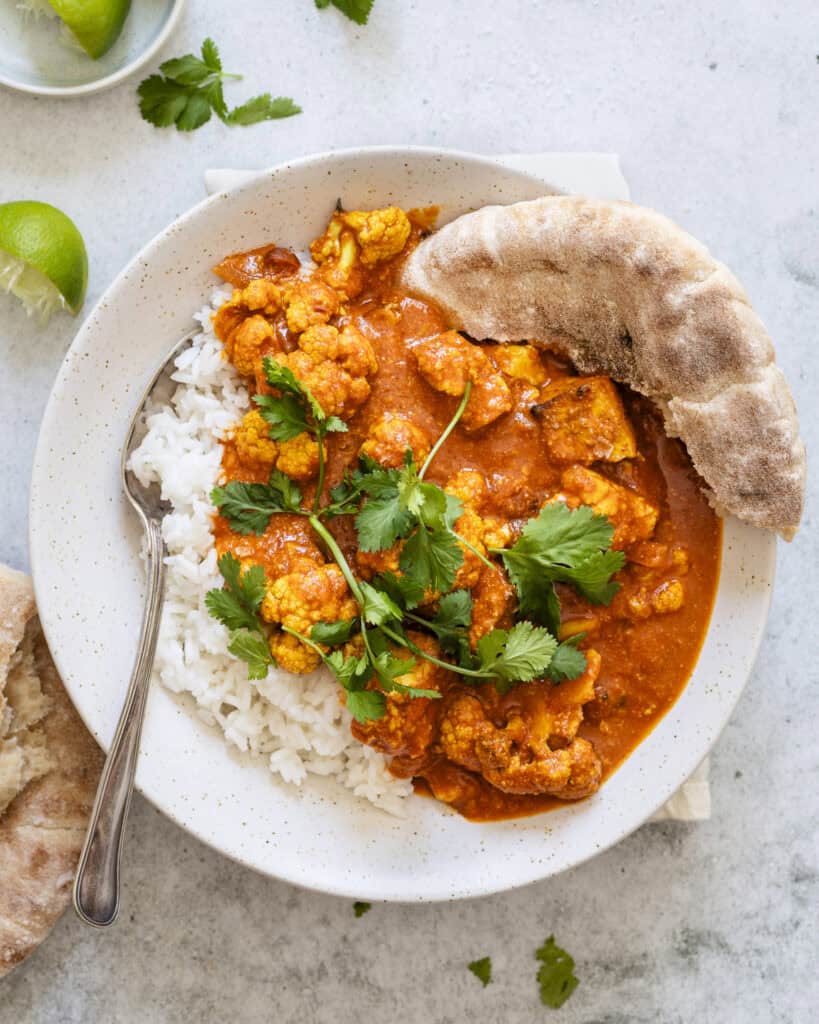 vegetarisk tikka masala med blomkål