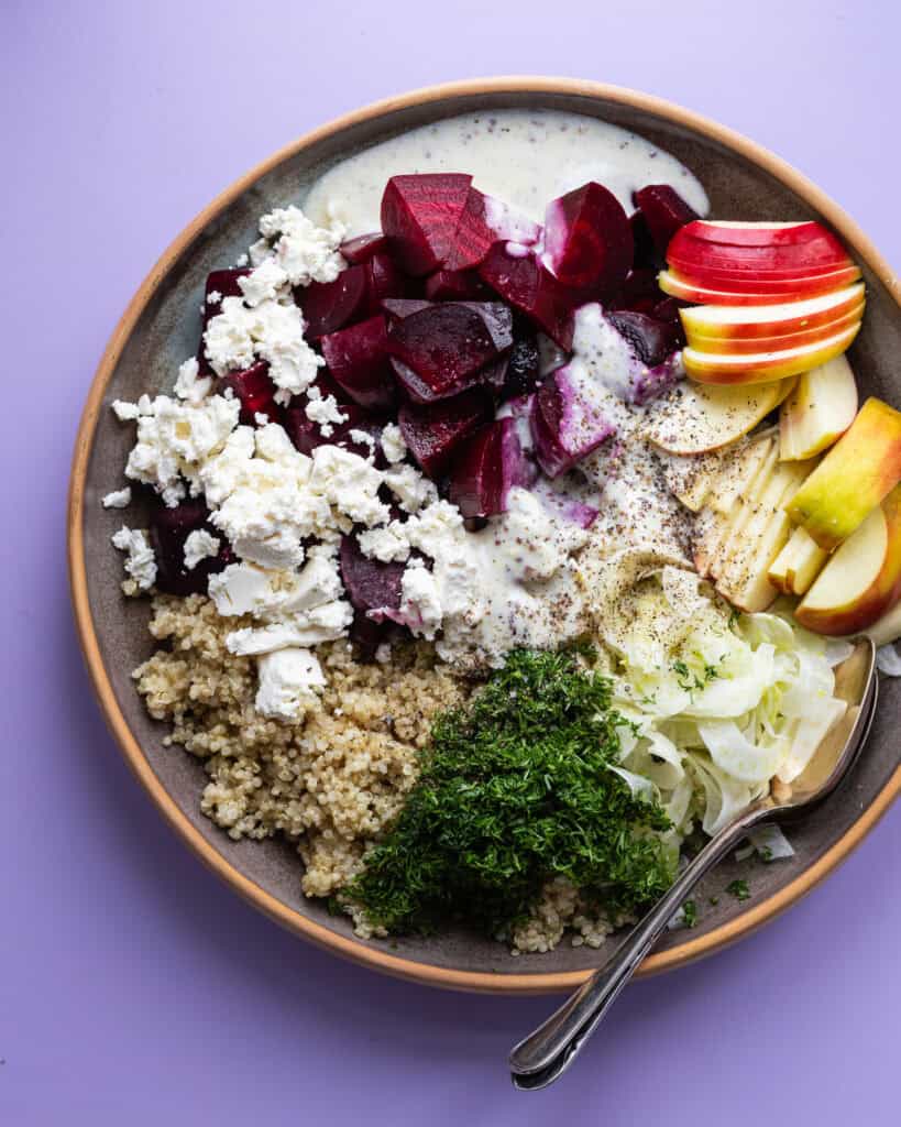 rødbedesalat med feta og quinoa