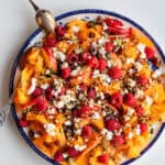 opskrift gulerodssalat med hindbær og feta