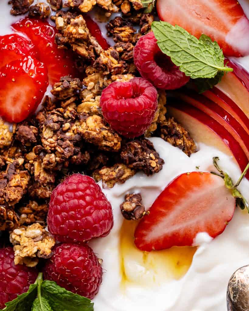 surdejs granola med chokolade
