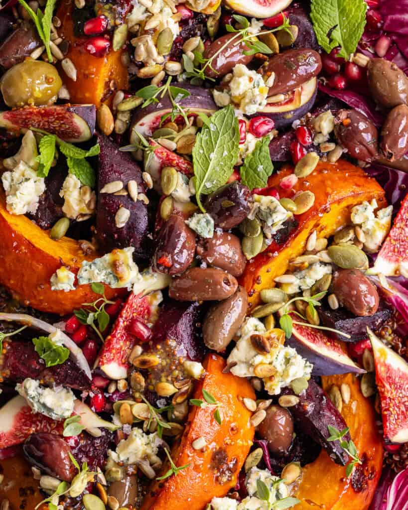 efterårssalat med græskar og quinoa