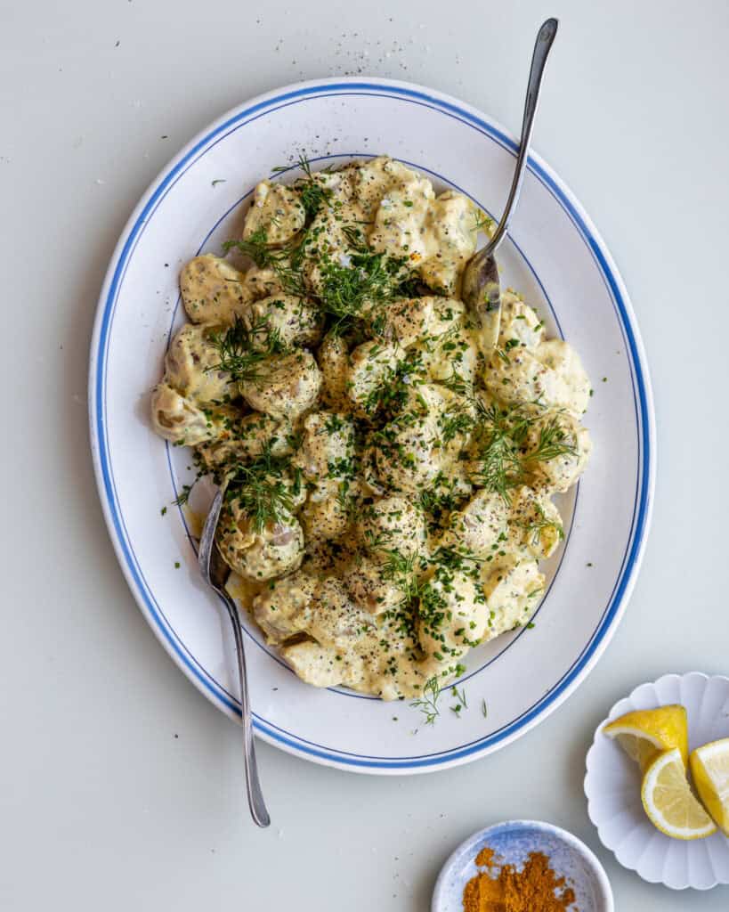 kartoffelsalat med karry