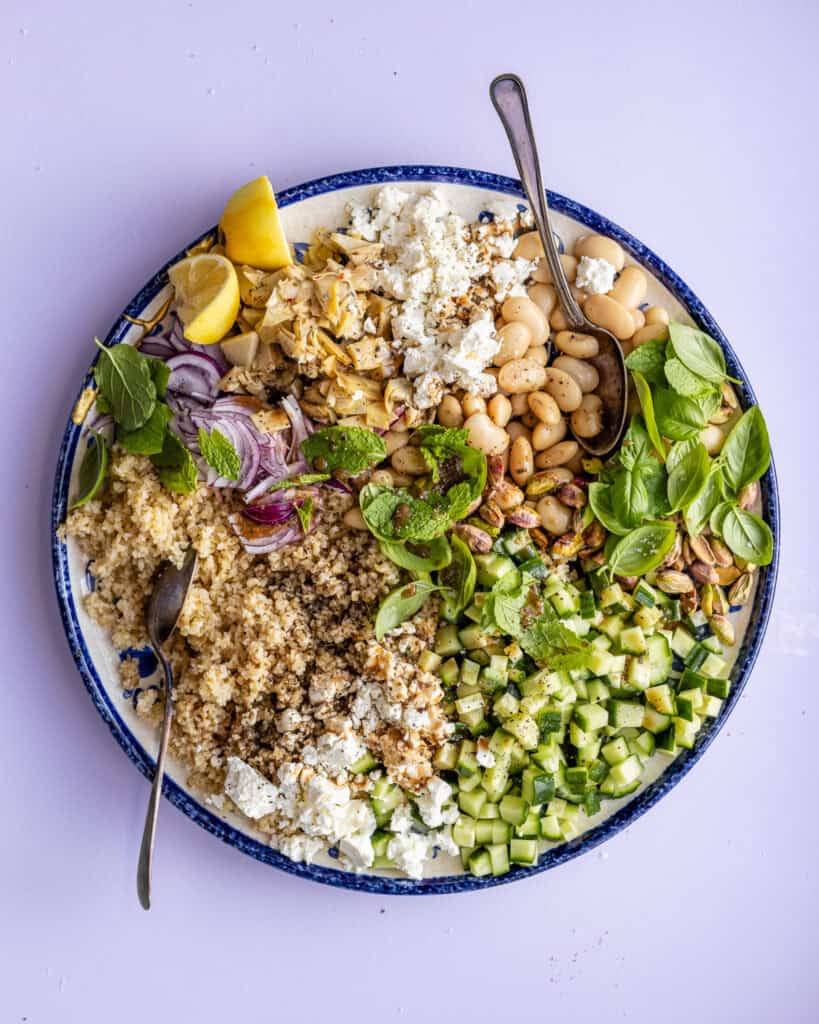 bulgursalat med feta og butterbeans